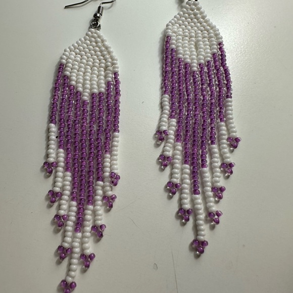 Purple/White Beaded Fringe Earrings Handcrafted - Picture 2 of 4
